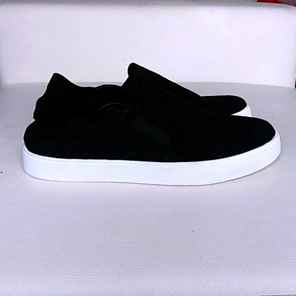 NWOB Steve Madden Fayna slipped-on shoes